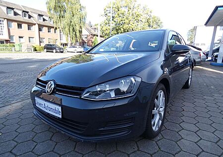 VW Golf Volkswagen VII Lim. 1,6 TDI DSG Navi Sitzheizung Tempomat