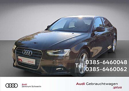 Audi A4 2.0 TDI Attraction PDC SHZ XENON NAVI