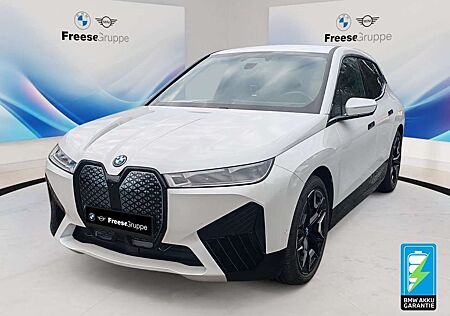 BMW iX xDrive40 Sportpaket HK HiFi DAB RFK Shz PDC