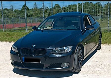 BMW 320i 320 Coupe