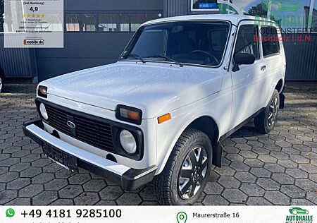 Lada Niva Kult~4x4~ALARM~WEGFAHSPERRE~AHK~NEU RESTAURIERT~ T