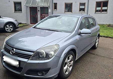Opel Astra 1.8 Elegance