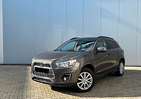 Mitsubishi ASX Instyle 4WD PANO LEDER XENON