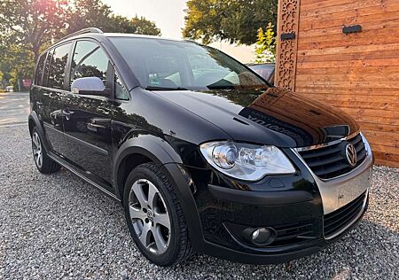 VW Touran Volkswagen CrossTouran 2.0TDI AUTOMATIK*7-SITZER*AHK