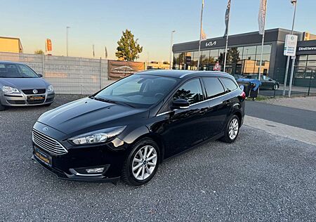 Ford Focus gebraucht kaufen Ford Focus Titanium