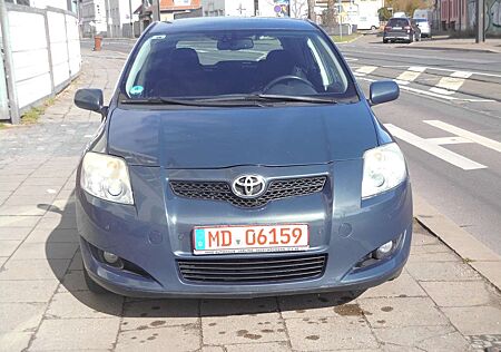 Toyota Auris Executive