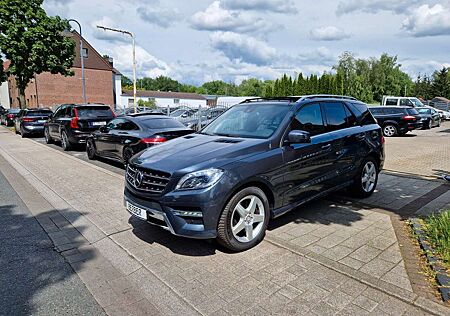 Mercedes-Benz ML 350 CDI AMG*PANO*LUFT*AHK*DISTR.*STANDHZ*H&K*