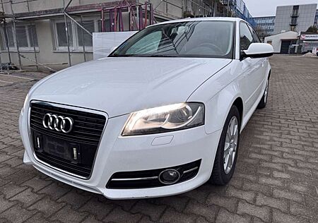 Audi A3 1.8 TFSI AHK Bi-Xenon LED Automatik
