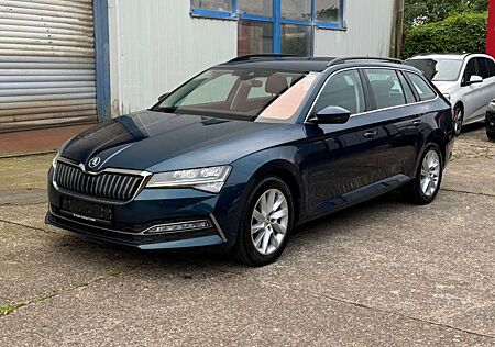 Skoda Superb Combi iV/Adapt. Temp/Kam/LED/Virtual/AHK