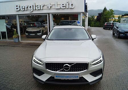 Volvo V60 CC V60 Cross Country B4 Diesel AWD Aut/AHK/Navi/LED