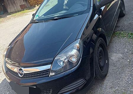 Opel Astra GTC 1.4 Selection 110 Jahre