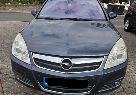 Opel Signum 1.9 CDTICosmo Plus