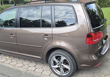 VW Touran Volkswagen DSG Comfortline, Automatik, Panorama Dach