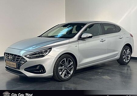 Hyundai i30 Fastback 1.5 T-GDI Mild-Hybrid KAM-SHZ-LED-