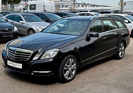 Mercedes-Benz E 350 T-Modell 4Matic 7 SITZER LEDER KAMERA