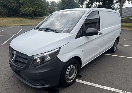 Mercedes-Benz Vito 111 CDI Kompakt Mixto