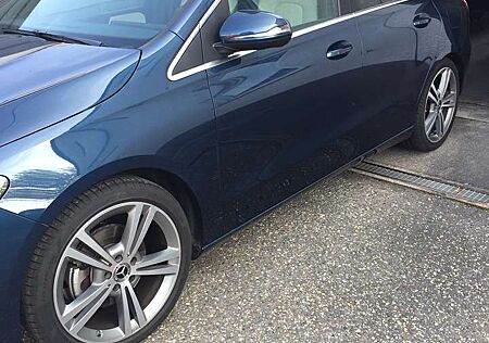 Mercedes-Benz B 200 7G-DCT Progressive