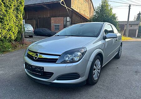 Opel Astra GTC 1.4