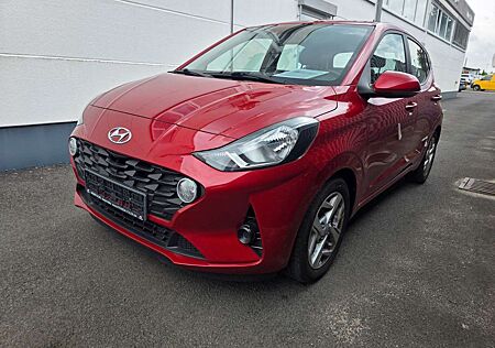 Hyundai i10 Trend 1.0+NAVI+KLIMAAUTOMATIK+KAMERA+SHZ