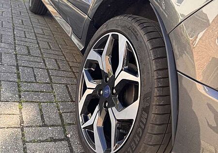 Ford EcoSport 1.0 EcoBoost ST-LINE