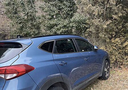 Hyundai Tucson 2.0 CRDi 4WD GLS