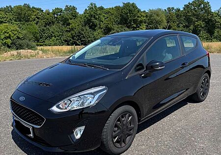 Ford Fiesta 1.1 Cool & Connect Checkheft Apple Carplay
