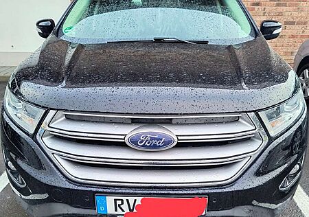 Ford Edge 2.0 TDCi Bi-Turbo 4x4 Titanium