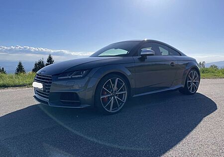 Audi TTS Coupe S tronic