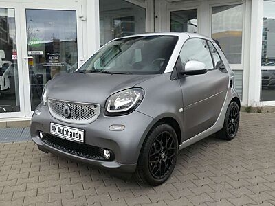 smart forTwo cabrio Aut. Passion 66 kW Navi LED