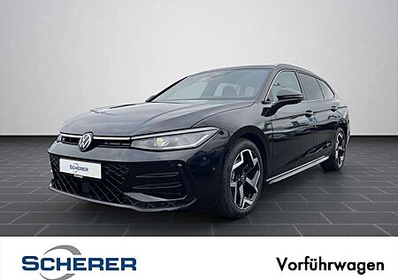 VW Passat Volkswagen R-Line DSG/AHK/NAVI/IQ-DRIVE/MATRIX-LED/