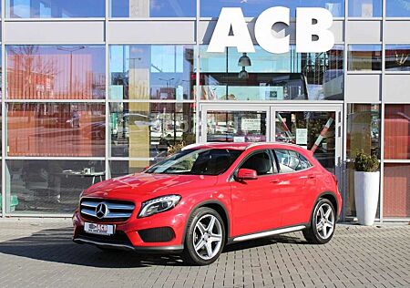 Mercedes-Benz GLA 180 7G-DCT AMG Line*Street Style*Xenon*Navi