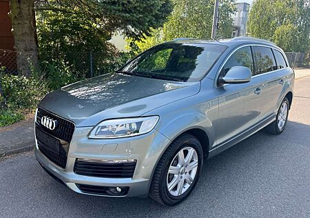 Audi Q7 3.0 TDI DPF s-lein quattro tiptronic 7 sitzer
