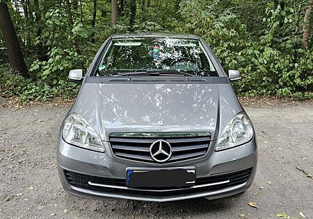 Mercedes-Benz A 160 grau, Sitzheizung, Klima