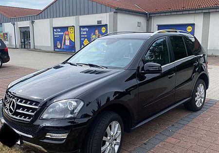 Mercedes-Benz ML 350 CDI 4Matic 7G-TRONIC DPF Grand Edition