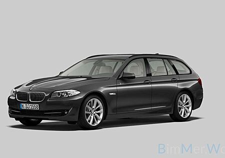 BMW 520 AUT SPORT S NAVI PRO HEAD-UP LEDER AHK TOP
