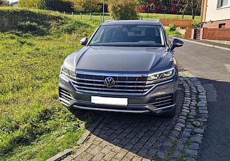 VW Touareg Volkswagen Elegance 4M Matrix*Standh*Innovision*AHK