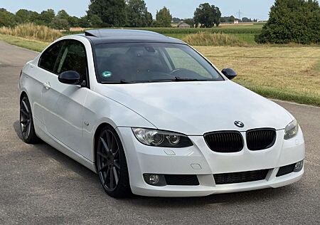 BMW 320d 320 Coupe Aut.