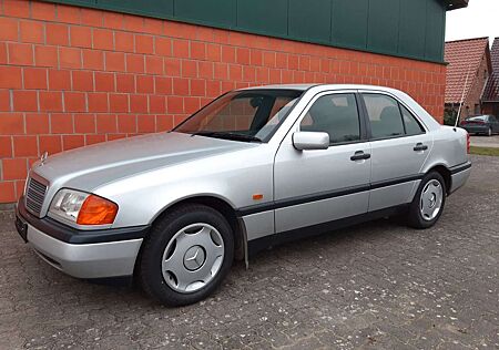Mercedes-Benz C 200 Diesel - 1.Hand - kerngesunder Zustand