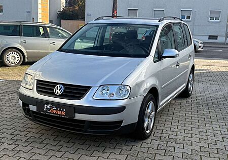 VW Touran Volkswagen Conceptline