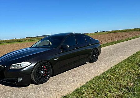 BMW 530d 530 xDrive Aut. Modern Line
