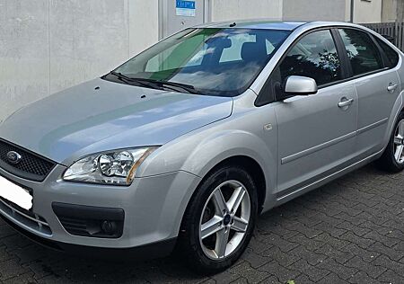 Ford Focus Connection,Klima, Euro 4,Top Zustand.