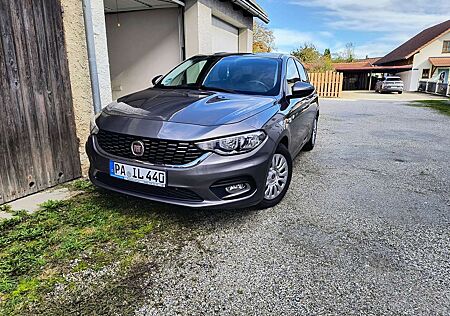 Fiat Tipo 1.6 E-torQ Lounge
