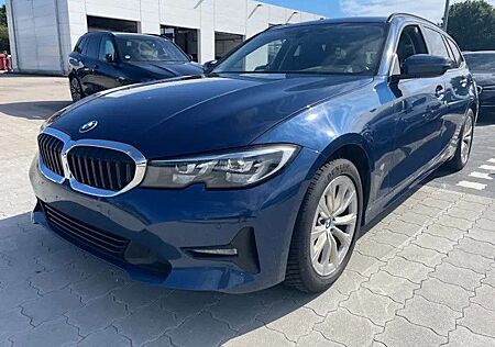 BMW 318 d Touring Advantage Navi LED SiHz PDC AHK DAB