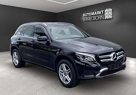 Mercedes-Benz GLC 220 d AMG Navi*Leder*LED*Sport*AHK*ALLRAD