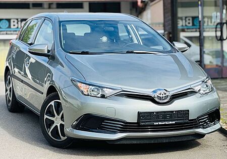 Toyota Auris Cool Facelift 2. Hand