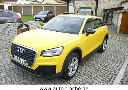 Audi Q2 basis Navi PDC