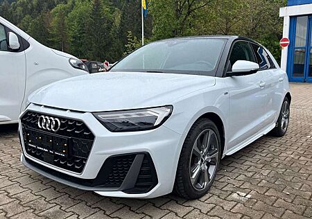 Audi A1 Sportback 40 TFSI S-Tronic S line