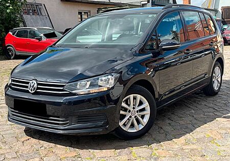 VW Touran Volkswagen Comfortline BMT/Start-Stopp Automatik DSG