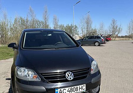 VW Golf Plus Volkswagen 1.6 FSI Comfortline