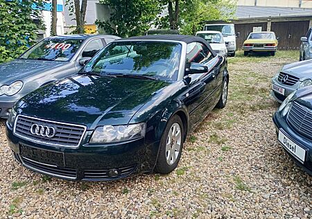 Audi A4 Cabriolet 2.4 V6 TÜV: 03/26 Text lesen